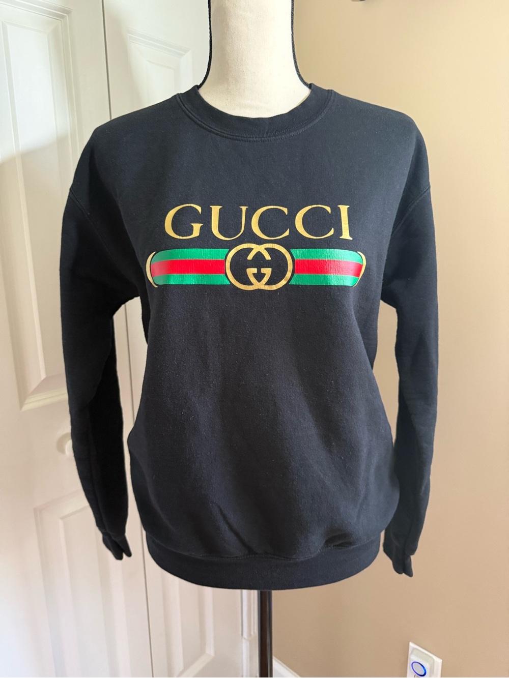 Gucci Black Crewneck Women’s Size Small No Tags